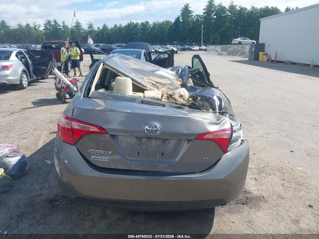 2018 TOYOTA COROLLA LE 16