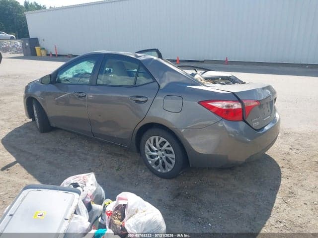 2018 TOYOTA COROLLA LE 3