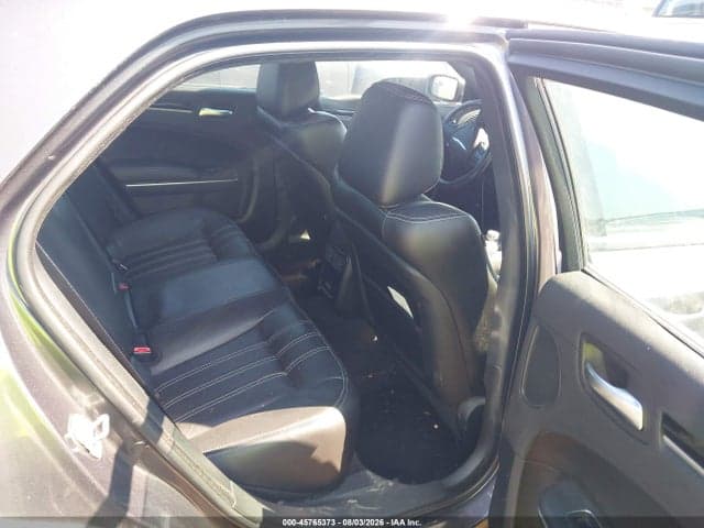 2018 CHRYSLER 300 300S 8