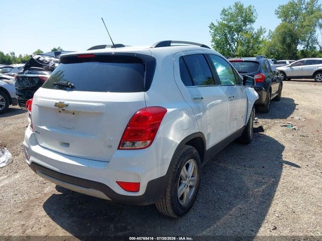 2020 CHEVROLET TRAX FWD LT 4