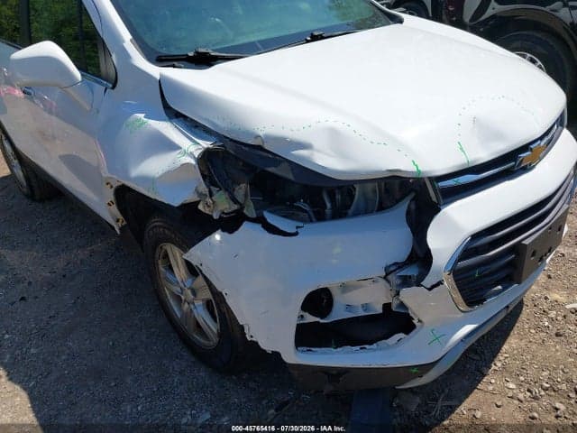 2020 CHEVROLET TRAX FWD LT 6