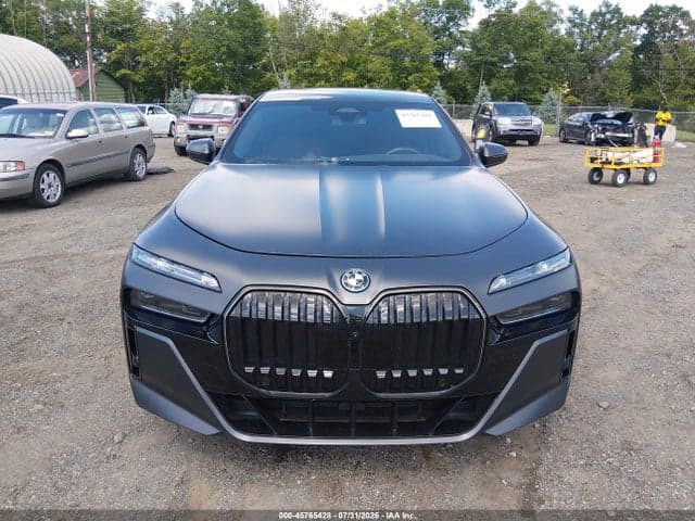 2025 BMW I7 EDRIVE50 6