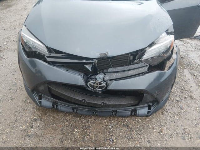 2019 TOYOTA COROLLA LE 17