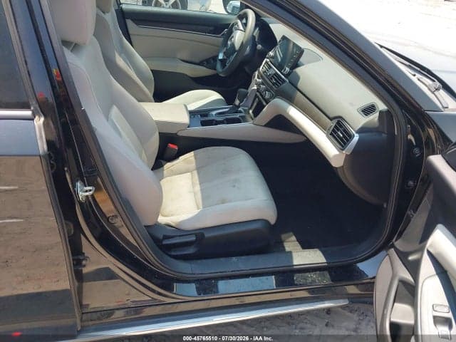 2018 HONDA ACCORD EX 5