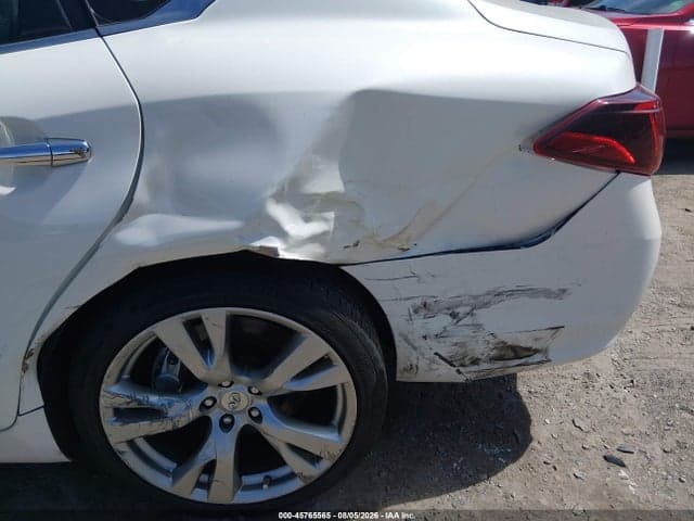 2017 INFINITI Q70 3.7X 6