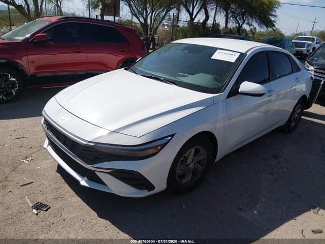 2025 HYUNDAI ELANTRA SE 2