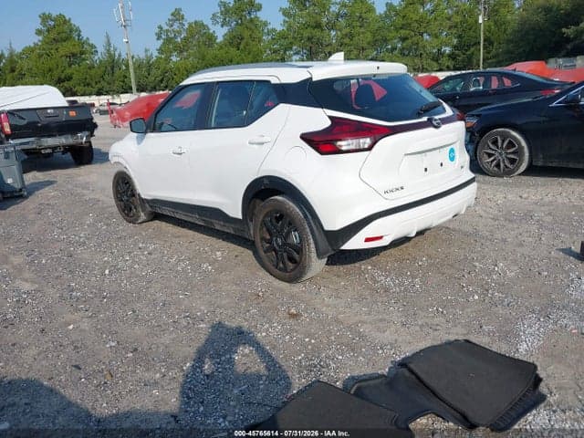 2023 NISSAN KICKS SV XTRONIC CVT 3