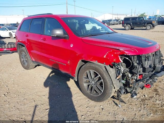2017 JEEP GRAND CHEROKEE TRAILHAWK - 1