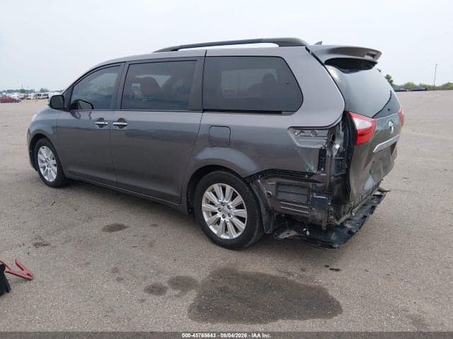 2017 TOYOTA SIENNA LIMITED PREMIUM 7 PASSENGER 3
