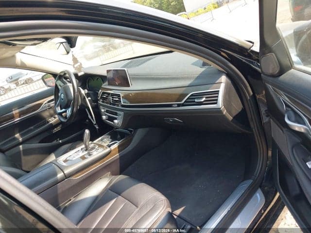2019 BMW 740I 5