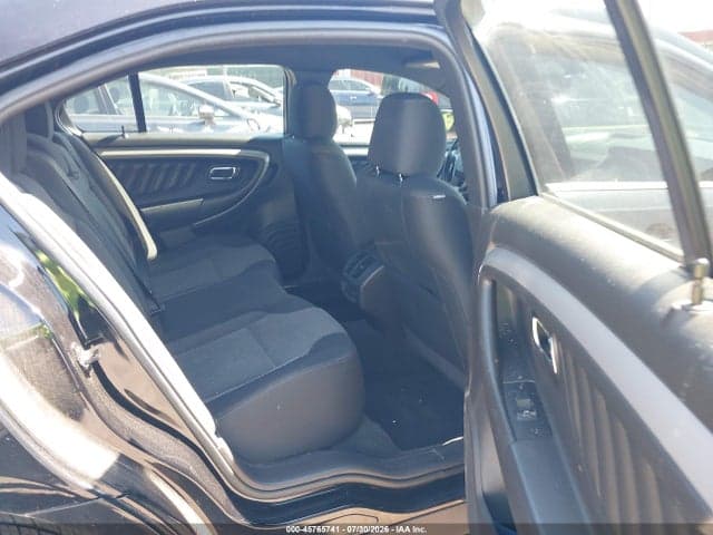 2017 FORD TAURUS SEL 8