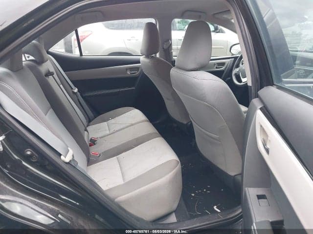2017 TOYOTA COROLLA LE 8