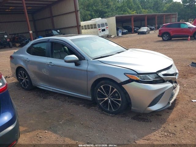 2018 TOYOTA CAMRY SE 13