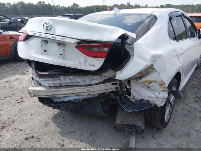 2021 TOYOTA CAMRY LE 6
