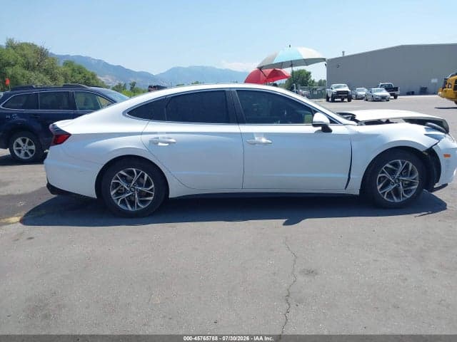 2020 HYUNDAI SONATA SEL 12