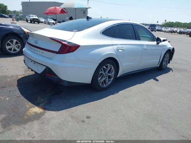 2020 HYUNDAI SONATA SEL 4