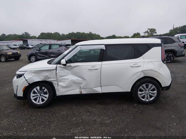 2025 KIA SOUL LX 13