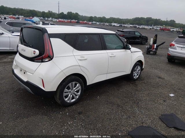 2025 KIA SOUL LX 4