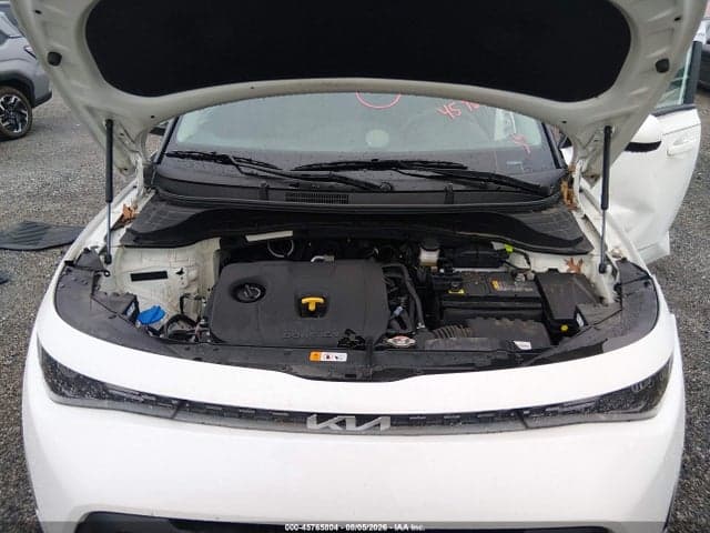 2025 KIA SOUL LX 10