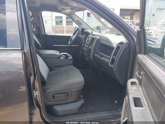 2017 RAM 1500 EXPRESS 4X2 6'4 BOX 5
