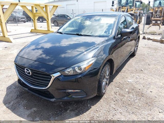 2018 MAZDA MAZDA3 TOURING 2
