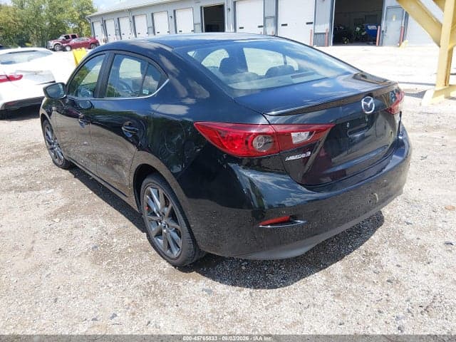 2018 MAZDA MAZDA3 TOURING 3