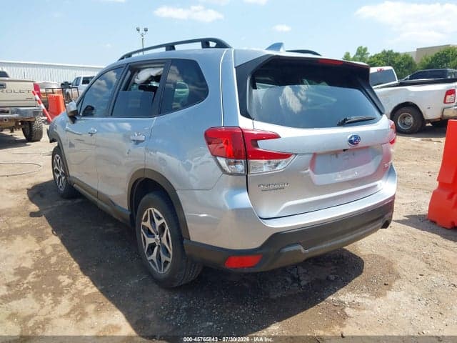 2022 SUBARU FORESTER PREMIUM 3