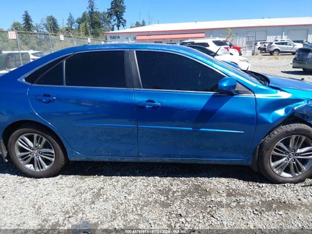 2017 TOYOTA CAMRY SE 13
