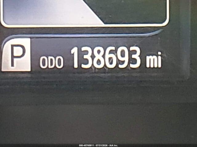 2017 TOYOTA CAMRY SE 15