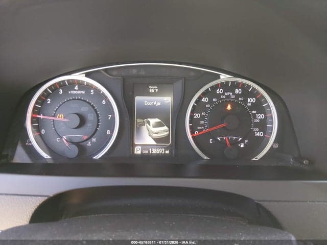 2017 TOYOTA CAMRY SE 7