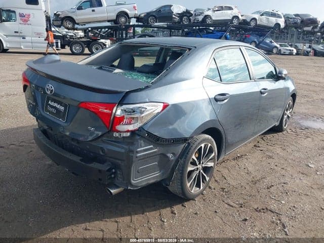 2018 TOYOTA COROLLA SE 4