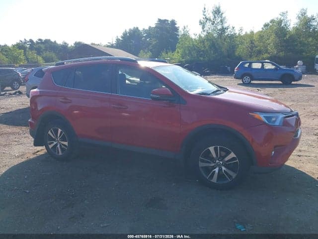 2017 TOYOTA RAV4 XLE 13
