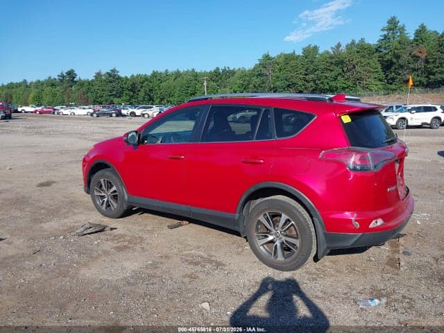 2017 TOYOTA RAV4 XLE 3