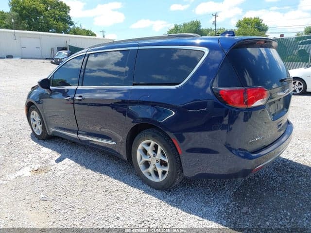 2017 CHRYSLER PACIFICA TOURING-L 3