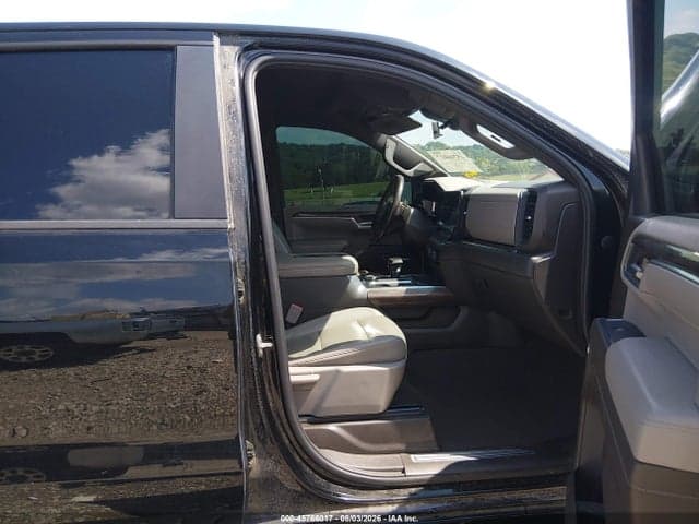 2022 CHEVROLET SILVERADO 1500 4WD SHORT BED LT TRAIL BOSS 5
