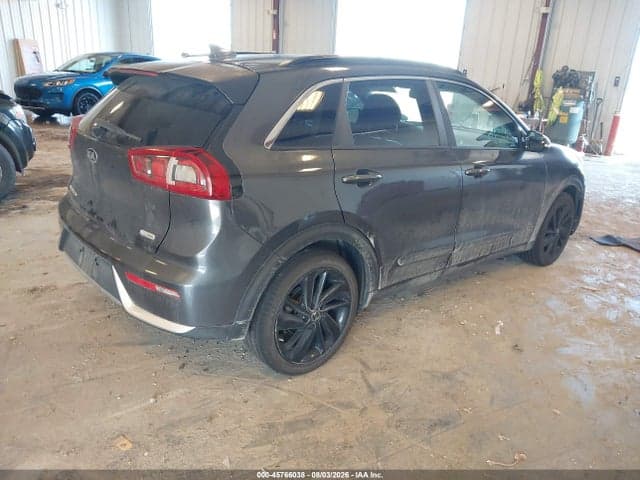 2018 KIA NIRO EX 4