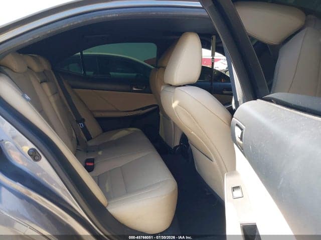 2020 LEXUS IS 350 8