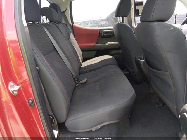 2019 TOYOTA TACOMA SR5 V6 8