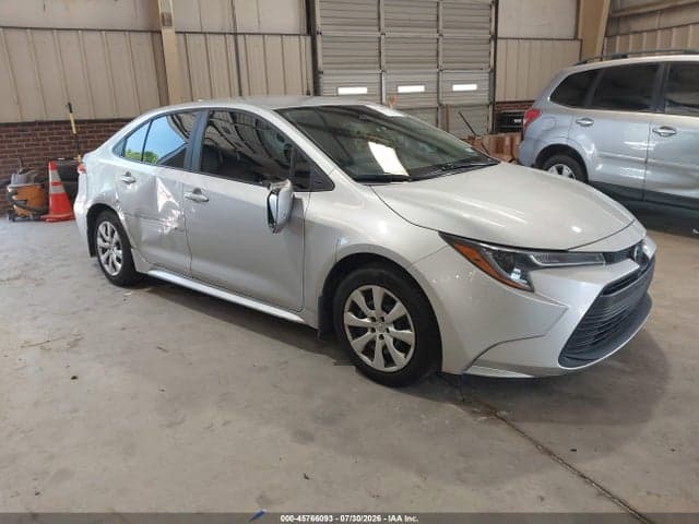 2024 TOYOTA COROLLA LE 1