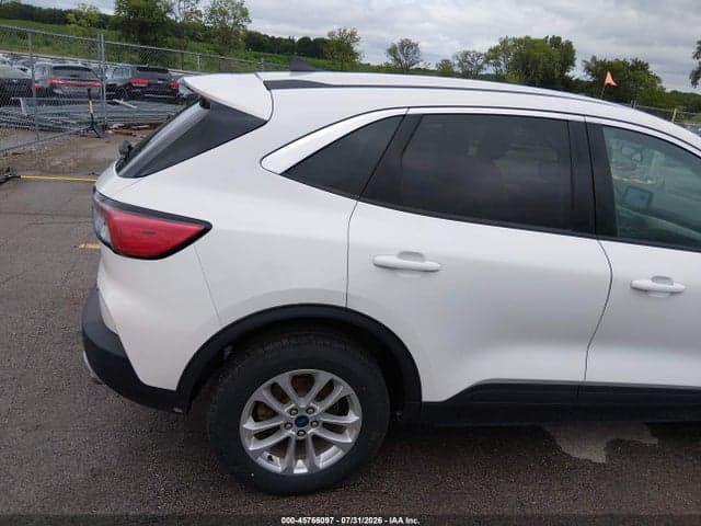 2022 FORD ESCAPE SE 15