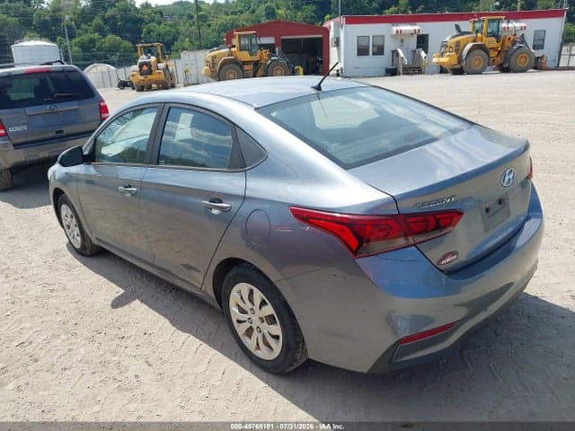 2018 HYUNDAI ACCENT SE 3
