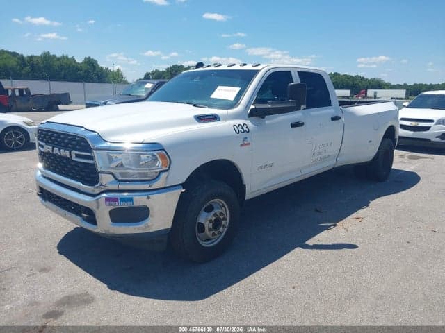 2022 RAM 3500 TRADESMAN 4X4 8' BOX 2