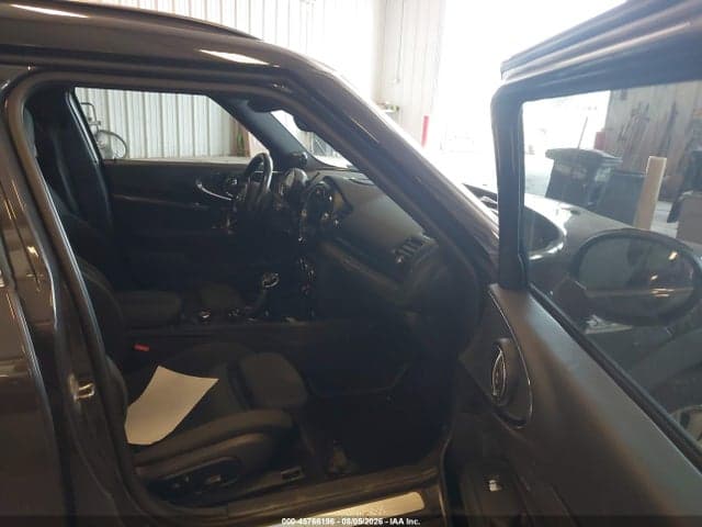 2017 MINI CLUBMAN COOPER S 5