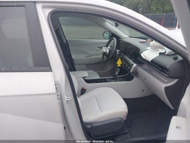 2026 HYUNDAI KONA SE 5
