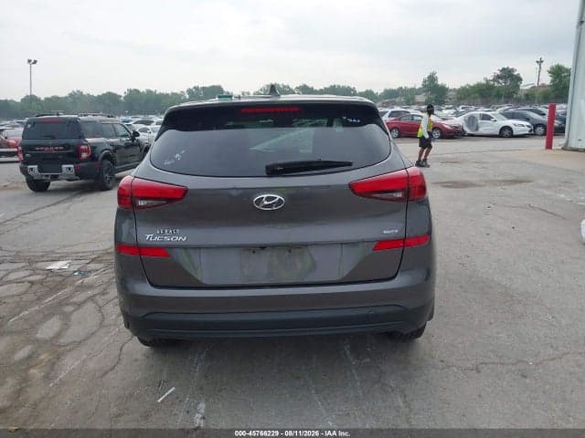 2020 HYUNDAI TUCSON SE 16