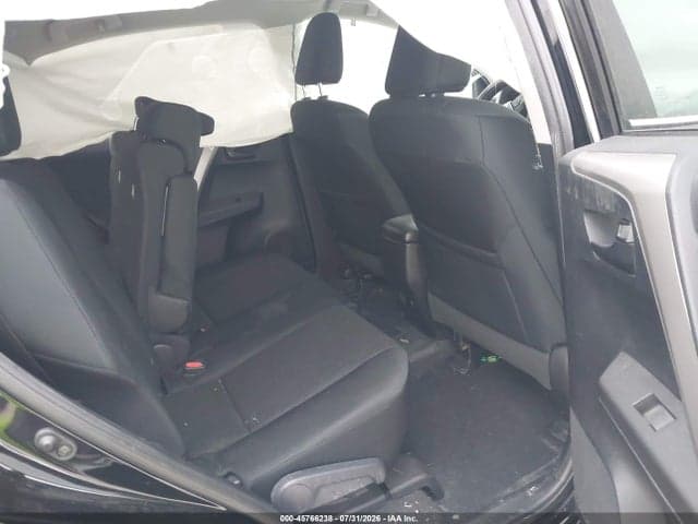 2017 TOYOTA RAV4 LE 6