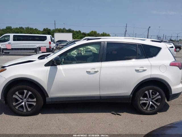 2017 TOYOTA RAV4 LE 14