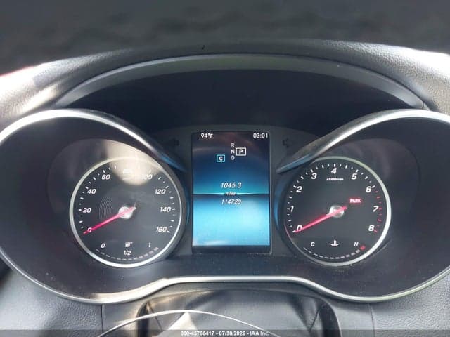 2019 MERCEDES-BENZ C 300 7