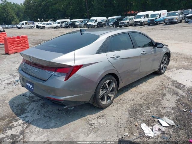 2023 HYUNDAI ELANTRA SEL 4