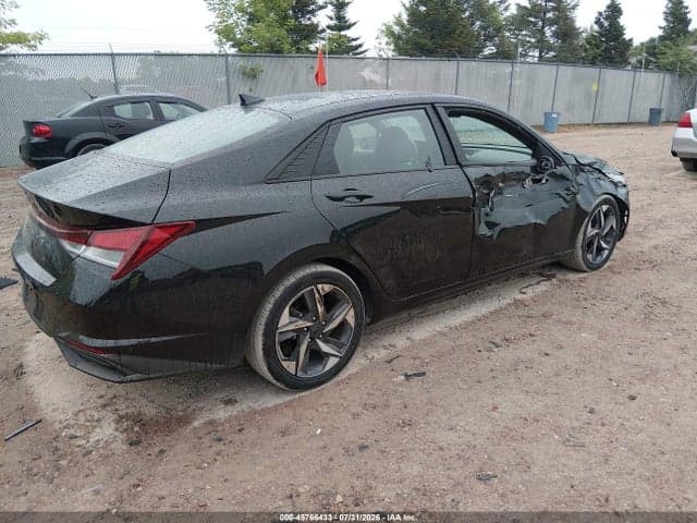 2023 HYUNDAI ELANTRA SEL 4